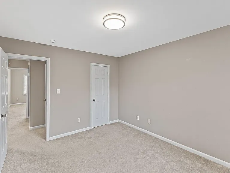 5403 Picket Fence Ln — Photo 25