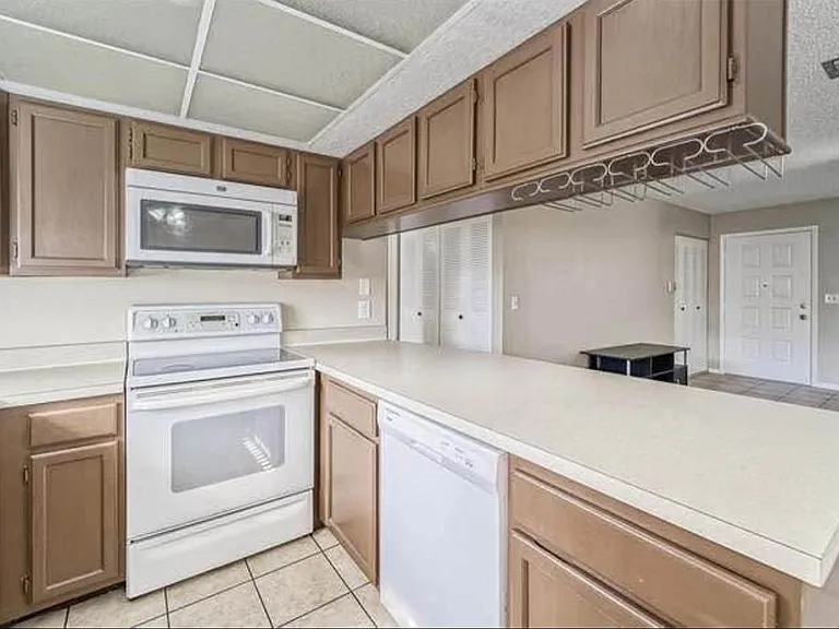 4947 91st Ave #27-C — Photo 9