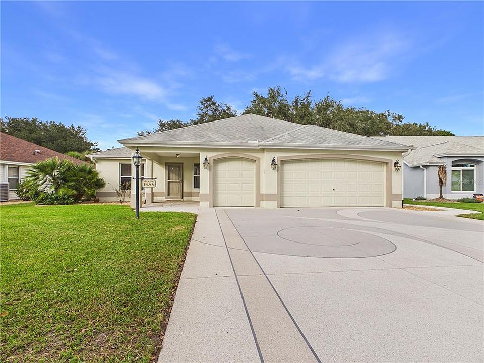1st image of 925 RAMOS DRIVE