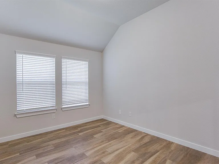 12376 Iveson Dr — Photo 21