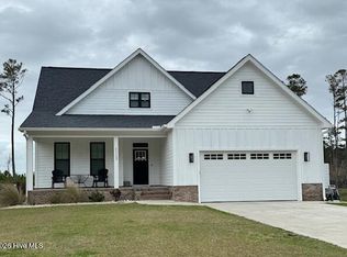 1112 Blair Farm Pkwy, Morehead City, NC 28557