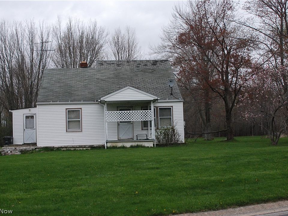 1st image of 294 W Lincoln St S