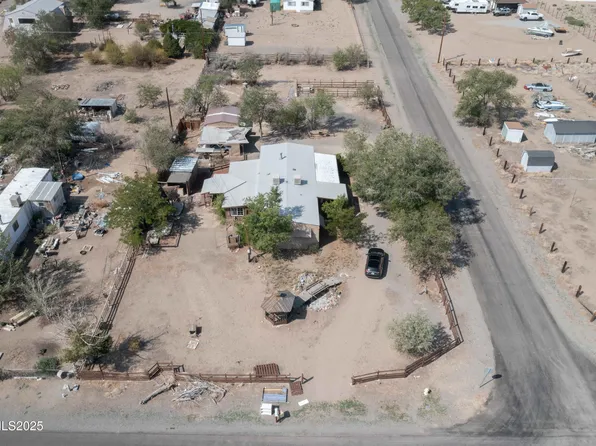 3715 Amber St, Silver Springs, NV 89429