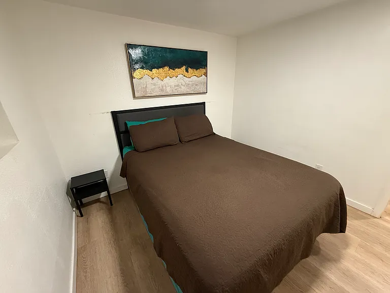 306 E 4th St #306B — Photo 3