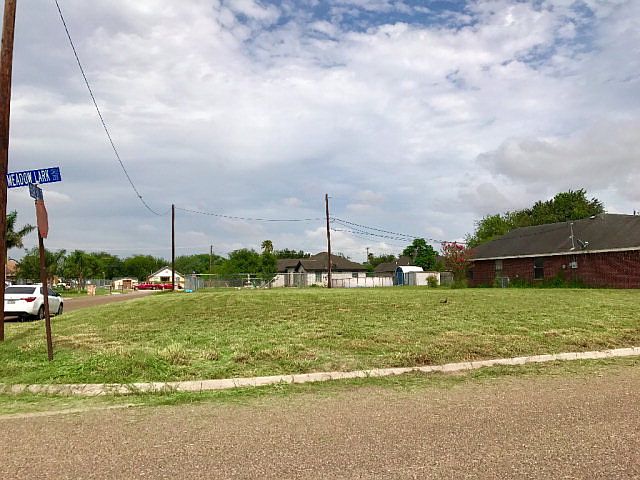 1st image of 206 Meadow Lark Dr
