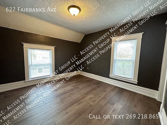 5th image of 627 Fairbanks Ave
