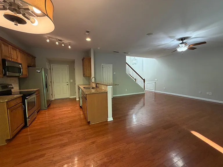 8948 Kirkley View Ct — Photo 6