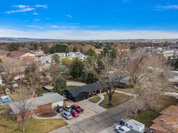 2024 S Broadmoor Dr, Boise, ID 83705