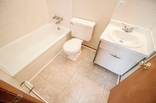 4715 Bennett #12 — Photo 13