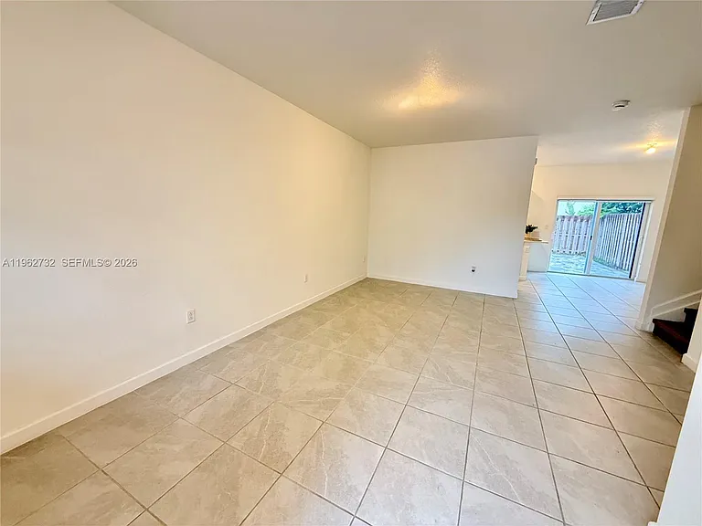 12612 NW 23rd Pl #12612 — Photo 4