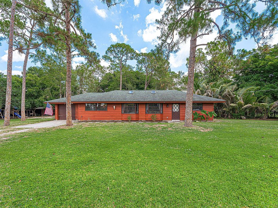 1st image of 16355 Lancashire Drive E