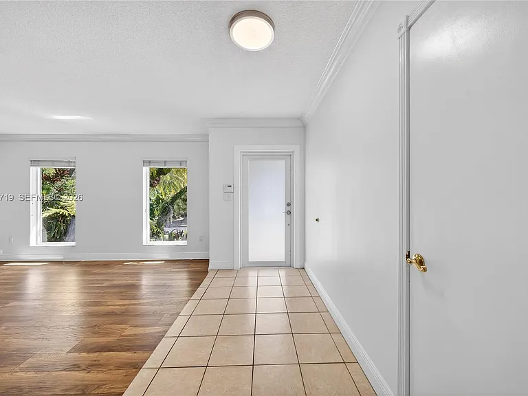 10142 SW 79th Ave — Photo 35