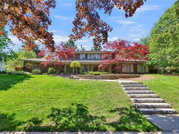 61 Huntley Cres, Kitchener, ON N2M 2R4