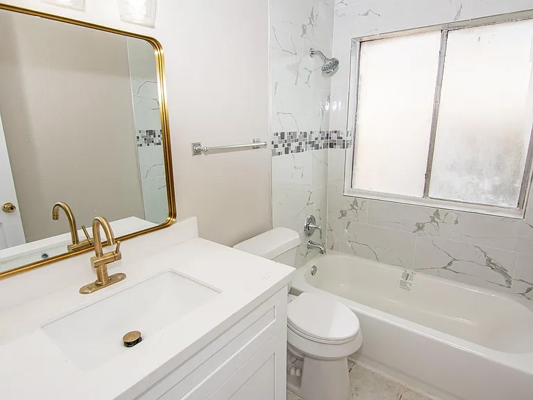 2611 Ashington Dr — Photo 12