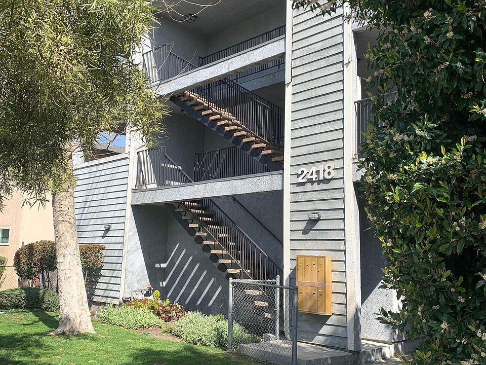 1st image of 2418 N Naomi St #202