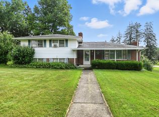 161 Hilltop Rd, Mansfield, OH 44906