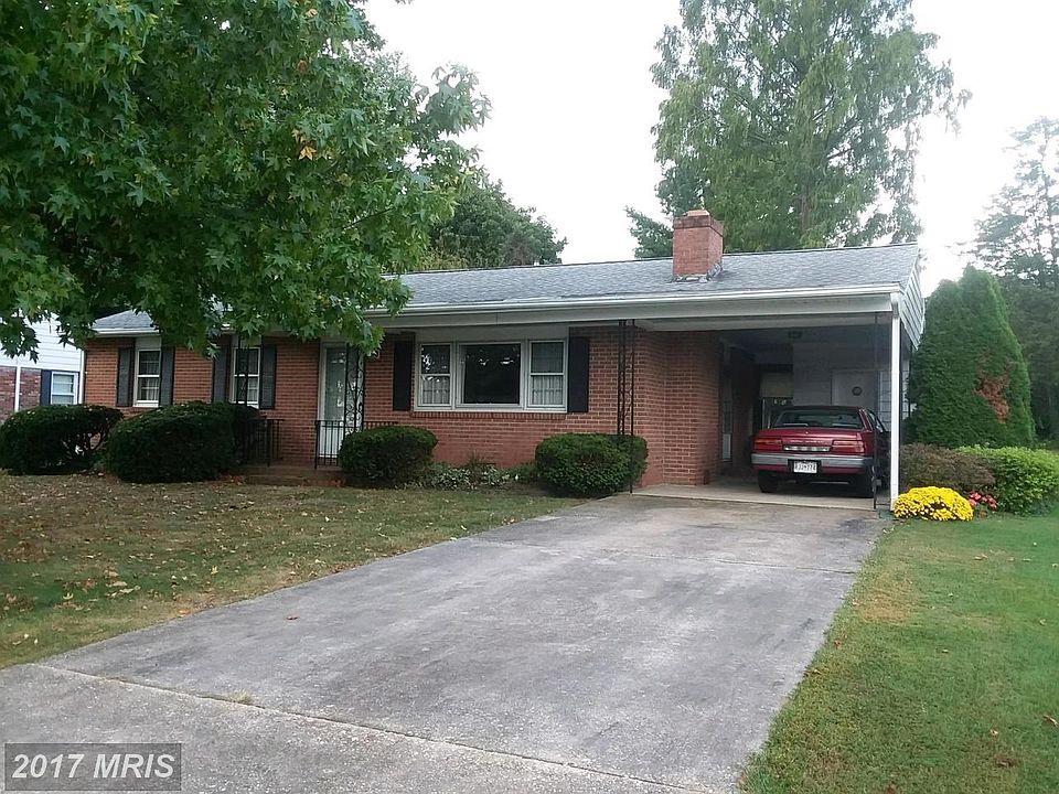 204 Glen St, Chestertown, MD 21620 Zillow
