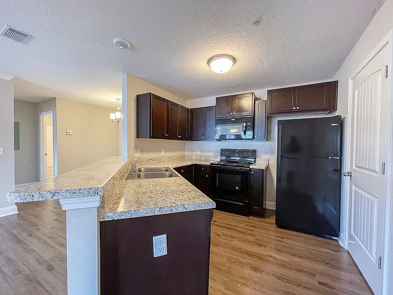 Wyngrove Apartments — Photo 30