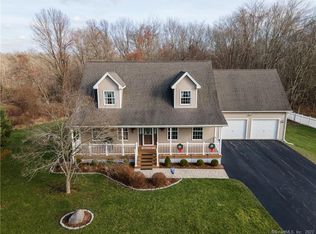 215 Pautipaug Hill Rd, Baltic, CT 06330