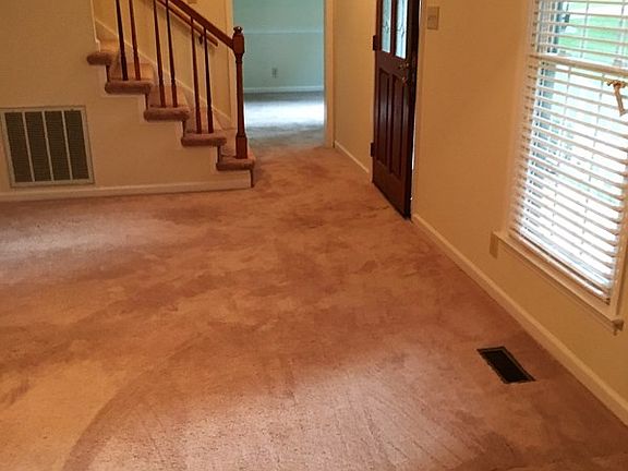 4th image of 125 Albert Dr