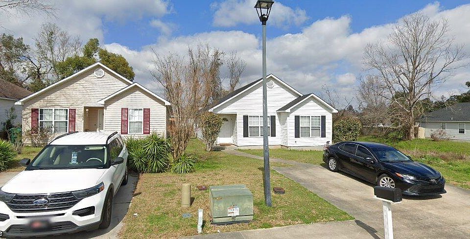 1st image of 3037 Schroer Dr