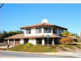 2nd image of 1305 Orchard Dr