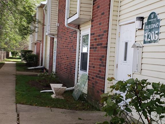 2nd image of 1205 Wyndham Ct APT 102