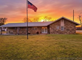 2064 Highway 77 Hwy S, Davis, OK 73030