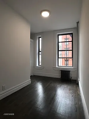 Rented by Corcoran | media 29