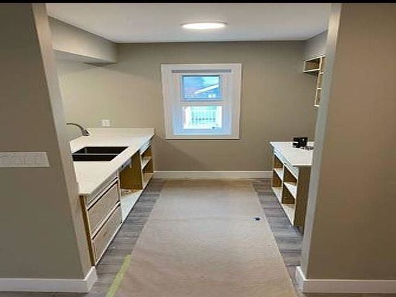 5th image of 3370 Findlay St #201