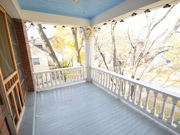 4th image of 705 W 38th St #2A