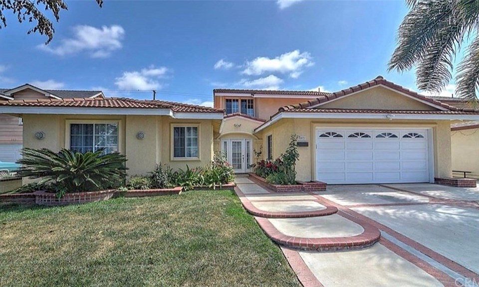 2nd image of 507 Traverse Dr