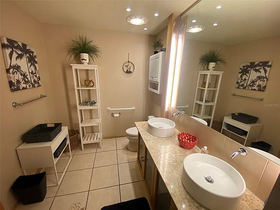 2nd image of 101 Palm Harbor Pkwy #B-315