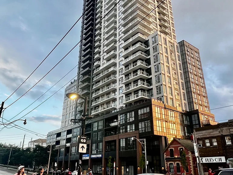 286 Main St #1111 — Photo 13