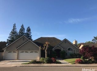 2060 Castleview Dr, Turlock, CA 95382