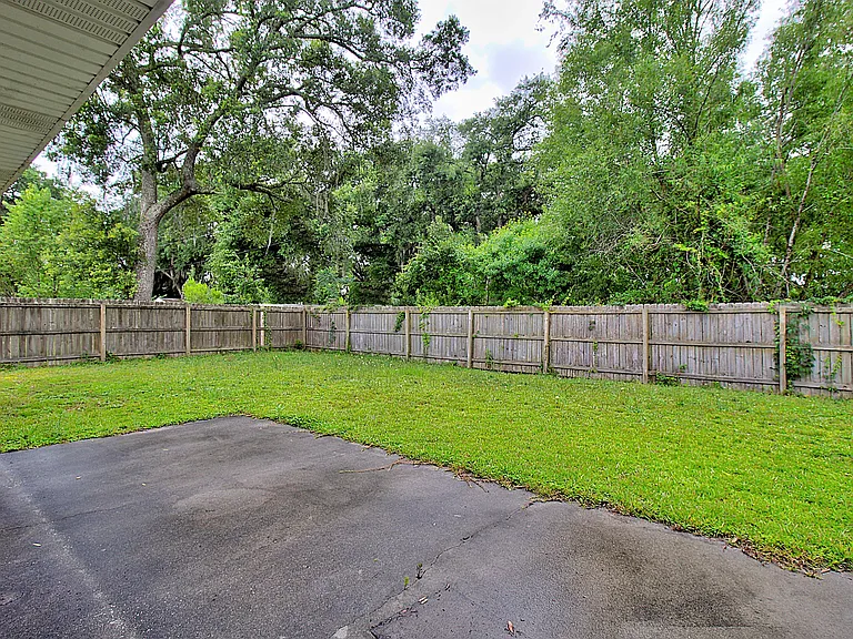 235 Augusta Way — Photo 22