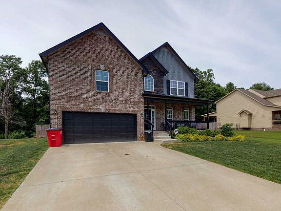 3rd image of 3560 Aurora Dr