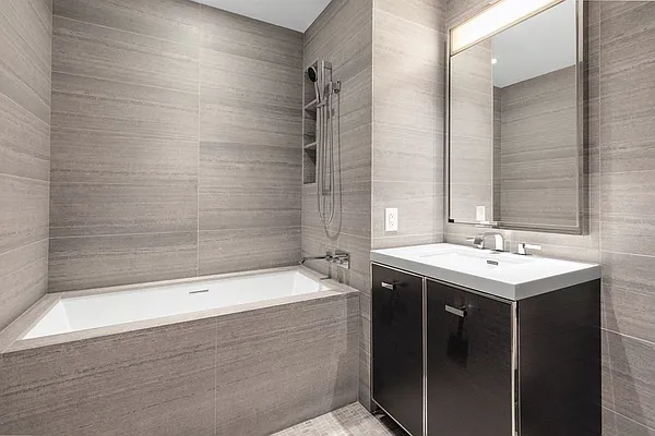 Rented by Extell Marketing Group LLC | media 57