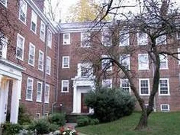 3940 Langley Ct NW APT B632, Washington, DC 20016