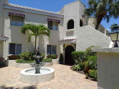 6101 34th St W APT 17D, Bradenton, FL, 34210