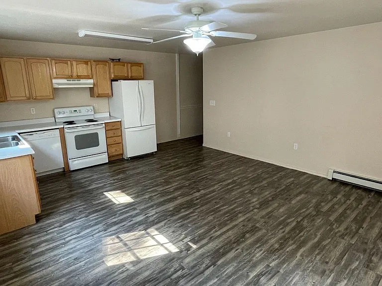 3125 N Cambay Ct — Photo 4