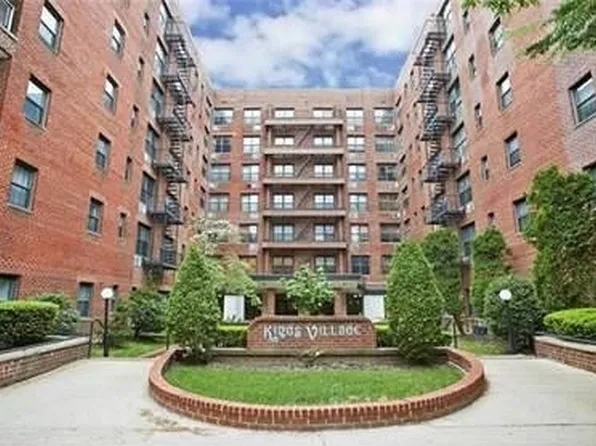 1275 E 51st St APT 3C, Brooklyn, NY 11234