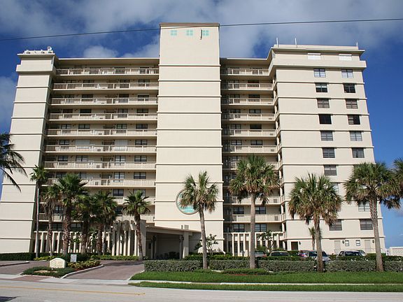 3rd image of 840 Ocean Dr APT 703