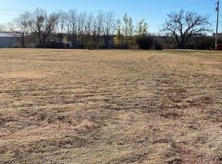214 N Fleming St, Cordell, OK 73632