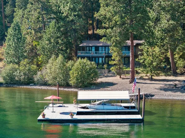 6574 W Rockford Bay Rd, Coeur D Alene, ID 83814