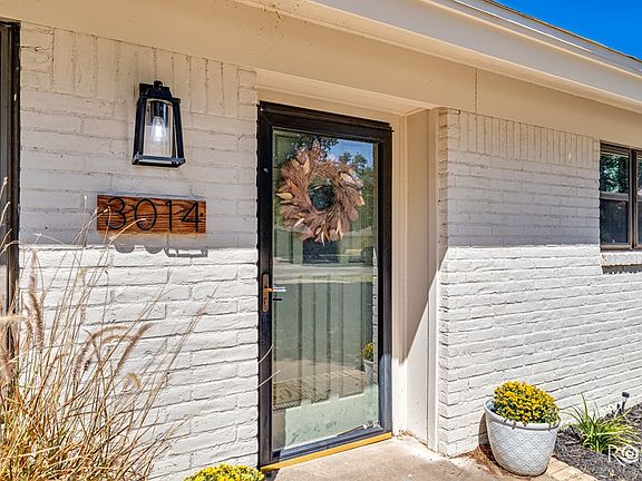 2nd image of 3014 Cumberland Dr