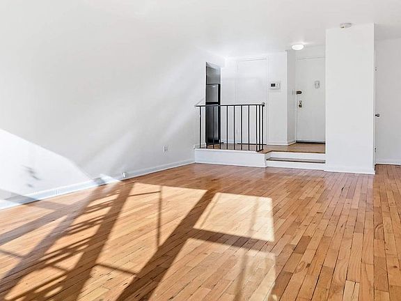 3rd image of 131 W 85th St APT 4D