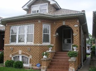 2825 N Lotus Ave, Chicago, IL 60641
