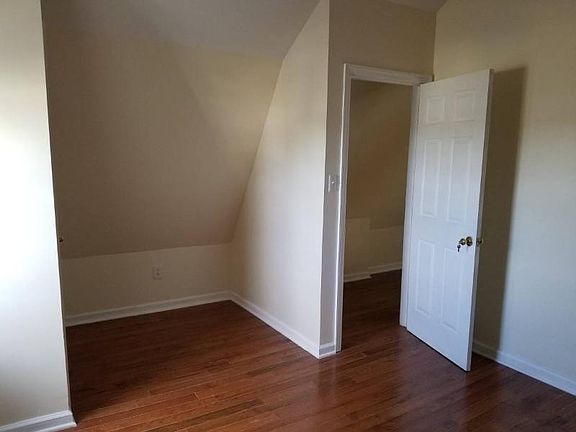 5th image of 1182 Stuyvesant Ave