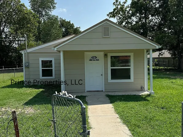 511 S Russell St, Skiatook, OK 74070